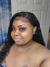 Load image into Gallery viewer, Transparent 13x4 Lace Frontal Wig
